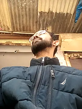 Snapshot of sagarghai07 chatting on 02-19-26, 08:54 sagarghai07 online show from 02-19-26, 08:54