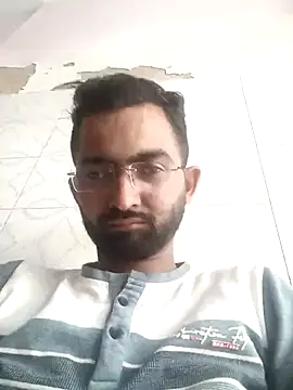 Snapshot of sagarghai07 chatting on 03-14-26, 09:48 sagarghai07 online show from 03-14-26, 09:48