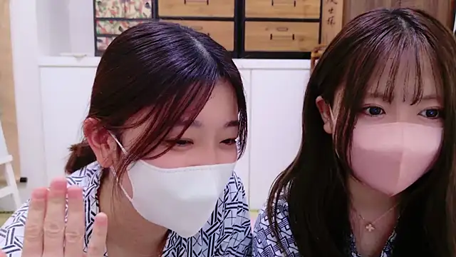 HaruruHappy online show from 12-24-24, 05:44