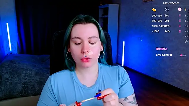 Snapshot of Blueberry-baby chatting on 03-16-25, 08:54 Blueberry-baby online show from 03-16-25, 08:54