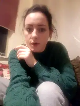 Snapshot of Jasmin-White chatting on 01-01-25, 09:31 Jasmin-White online show from 01-01-25, 09:31