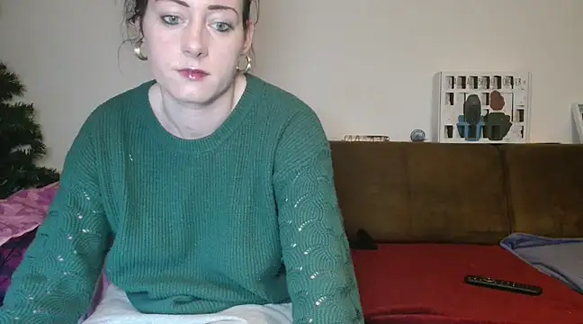 Snapshot of Jasmin-White chatting on 01-02-25, 11:27 Jasmin-White online show from 01-02-25, 11:27