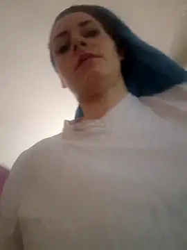 Snapshot of Jasmin-White chatting on 02-18-25, 05:53 Jasmin-White online show from 02-18-25, 05:53