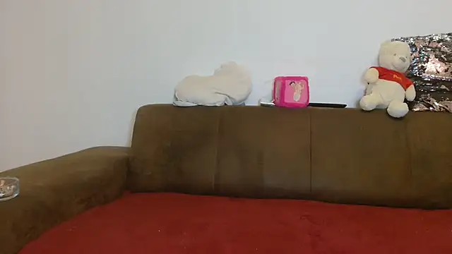 Snapshot of Jasmin-White chatting on 02-26-25, 05:28 Jasmin-White online show from 02-26-25, 05:28