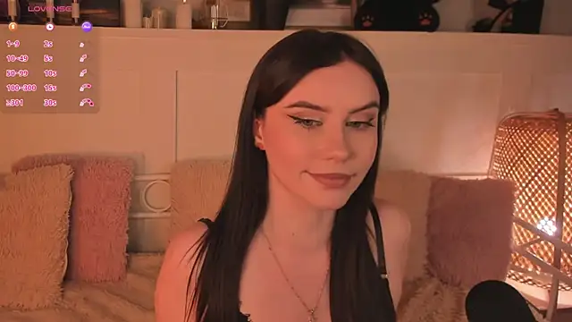 UnaMedison online show from 04-22-26, 12:50