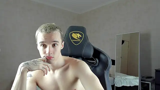 MasonWarholl online show from 12-05-24, 01:14