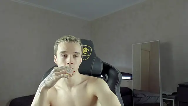 MasonWarholl online show from 12-11-24, 03:37