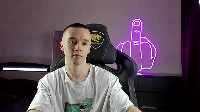 MasonWarholl online show from 12-14-24, 06:41