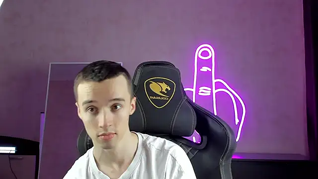 MasonWarholl online show from 01-08-25, 04:55