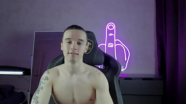 MasonWarholl online show from 01-10-25, 04:33