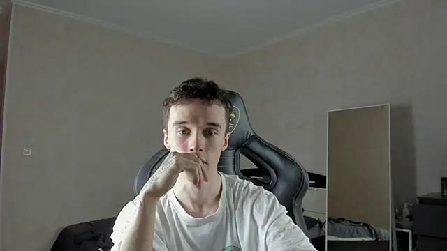 MasonWarholl online show from 03-19-25, 09:16