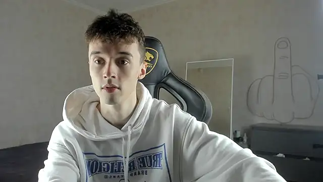 MasonWarholl online show from 09-28-25, 02:39