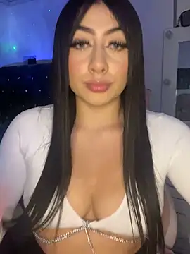 Snapshot of KittyRous chatting on 02-27-25, 02:21 KittyRous online show from 02-27-25, 02:21