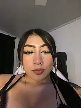 Snapshot of KittyRous chatting on 03-01-25, 04:37 KittyRous online show from 03-01-25, 04:37