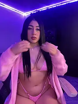 Snapshot of KittyRous chatting on 09-18-25, 08:05 KittyRous online show from 09-18-25, 08:05