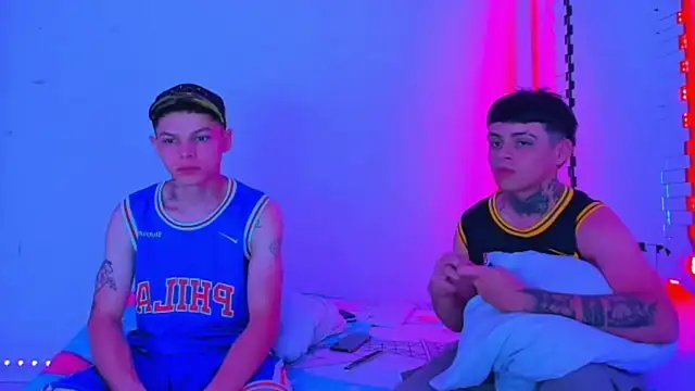 HOT boy2025 online show from 01-24-25, 02:07