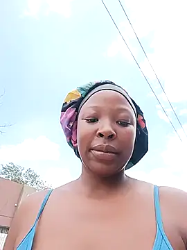 Snapshot of Mayo01_ chatting on 12-30-24, 09:05 Mayo01 online show from 12-30-24, 09:05