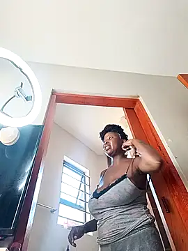 Snapshot of Mayo01_ chatting on 01-09-26, 06:27 Mayo01 online show from 01-09-26, 06:27