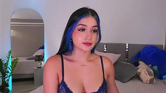 AnnyHizzle online show from 09-23-25, 02:58