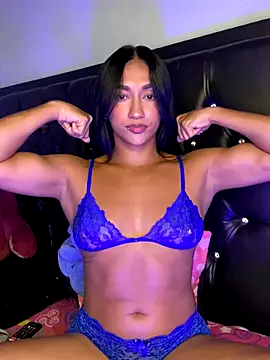 Snapshot of mailyreid chatting on 11-05-25, 01:49 mailyreid online show from 11-05-25, 01:49