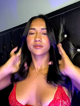 Snapshot of mailyreid chatting on 11-14-25, 08:24 mailyreid online show from 11-14-25, 08:24