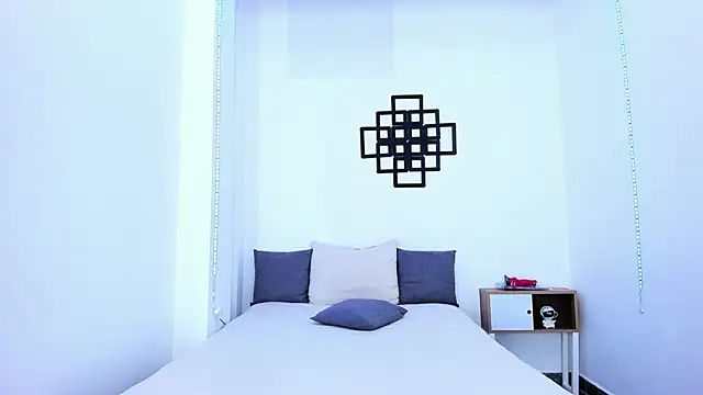 Tinny and Candy online show from 10-03-25, 10:01