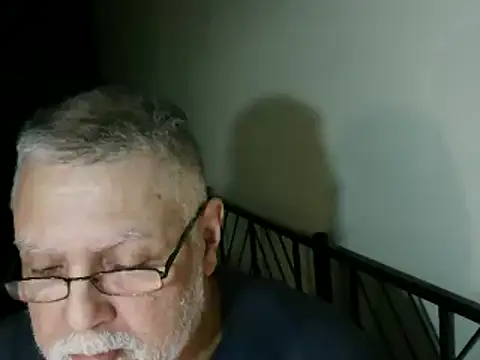 100Tauros online show from 10-23-25, 09:24