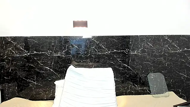 Juliabadlee online show from 03-08-25, 11:49