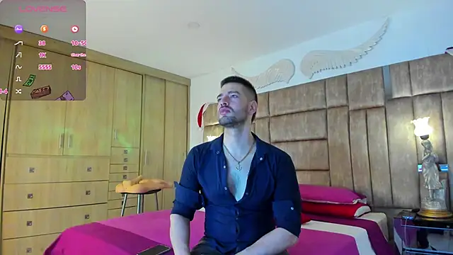 Snapshot of petterwilly1 chatting on 12-21-24, 01:10 petterwilly1 online show from 12-21-24, 01:10