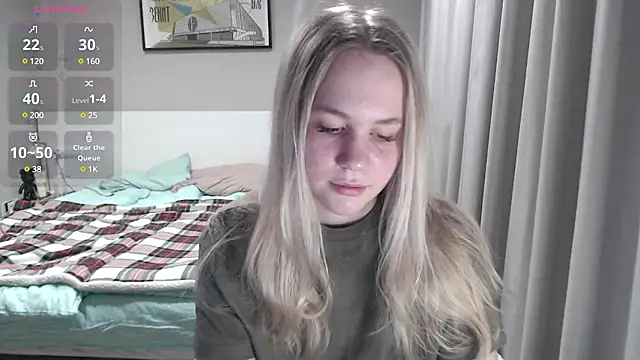 Snapshot of annabel8 chatting on 01-01-25, 08:37 annabel8 online show from 01-01-25, 08:37