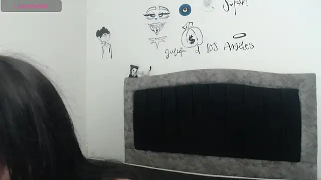 Julieta De Los Angeles online show from 03-04-26, 10:49