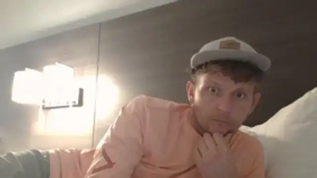 straightforward2324 online show from 10-30-25, 04:14