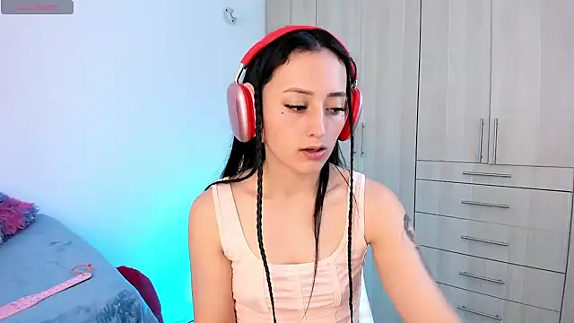 liaqueen610 online show from 12-13-24, 08:26