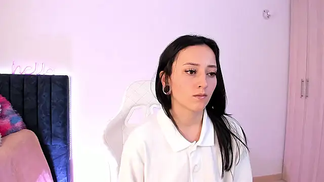 liaqueen610 online show from 01-06-25, 07:13