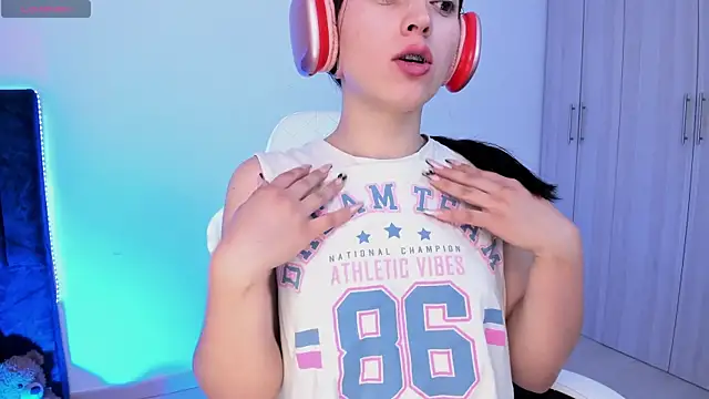 liaqueen610 online show from 02-05-25, 12:53