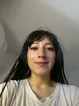 liaqueen610 online show from 10-15-25, 04:29