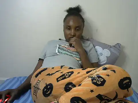 StacyGee24 online show from 09-10-25, 04:29