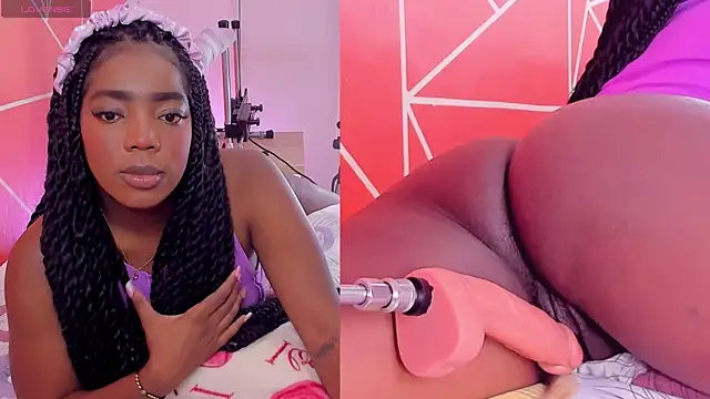 Snapshot of zoeethompson_cm chatting on 03-11-25, 11:12 zoeethompson cm online show from 03-11-25, 11:12