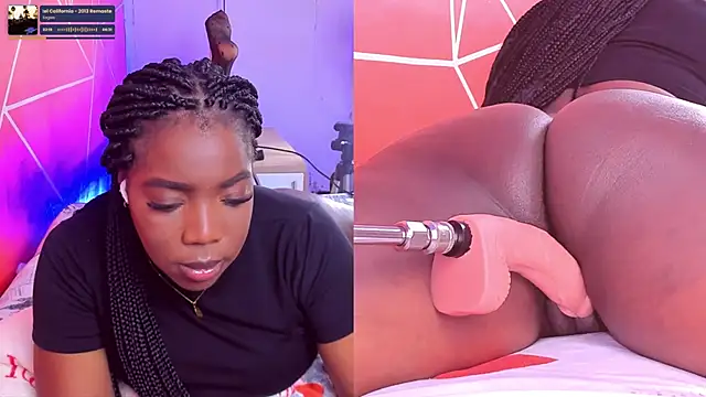 Snapshot of zoeethompson_cm chatting on 11-14-25, 10:58 zoeethompson cm online show from 11-14-25, 10:58