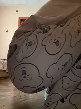 Snapshot of Romsticks chatting on 09-20-25, 05:19 Romsticks online show from 09-20-25, 05:19