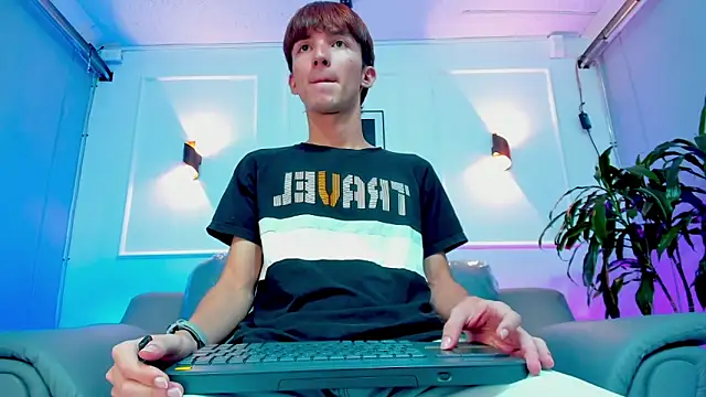 Jake evans online show from 04-17-26, 05:10