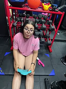 Snapshot of zui_lu chatting on 03-21-25, 08:06 zui lu online show from 03-21-25, 08:06