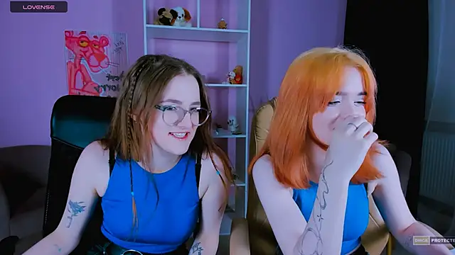 Snapshot of liana_kisses chatting on 12-25-24, 10:39 liana kisses online show from 12-25-24, 10:39