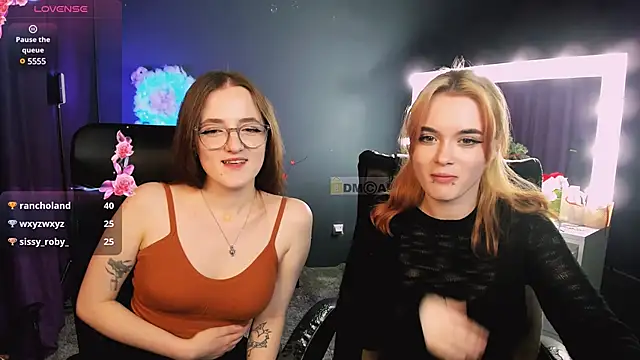 Snapshot of liana_kisses chatting on 01-23-25, 11:15 liana kisses online show from 01-23-25, 11:15