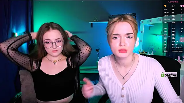 Snapshot of liana_kisses chatting on 03-03-25, 08:21 liana kisses online show from 03-03-25, 08:21