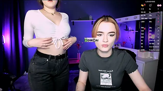 Snapshot of liana_kisses chatting on 03-15-25, 07:59 liana kisses online show from 03-15-25, 07:59