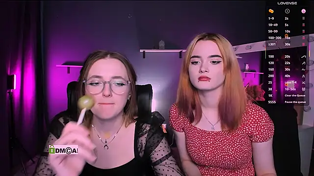 Snapshot of liana_kisses chatting on 03-21-25, 03:01 liana kisses online show from 03-21-25, 03:01