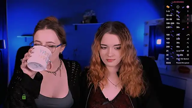 Snapshot of liana_kisses chatting on 09-10-25, 07:25 liana kisses online show from 09-10-25, 07:25