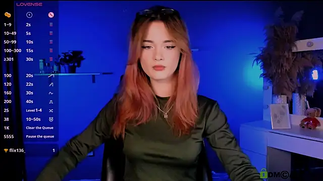 Snapshot of liana_kisses chatting on 10-10-25, 07:35 liana kisses online show from 10-10-25, 07:35