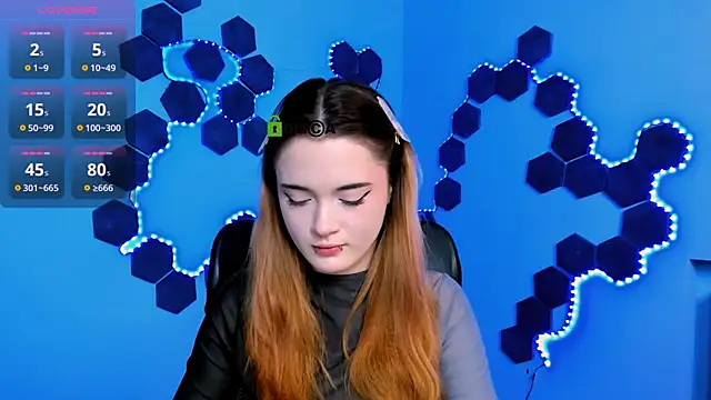 Snapshot of liana_kisses chatting on 12-04-25, 08:06 liana kisses online show from 12-04-25, 08:06